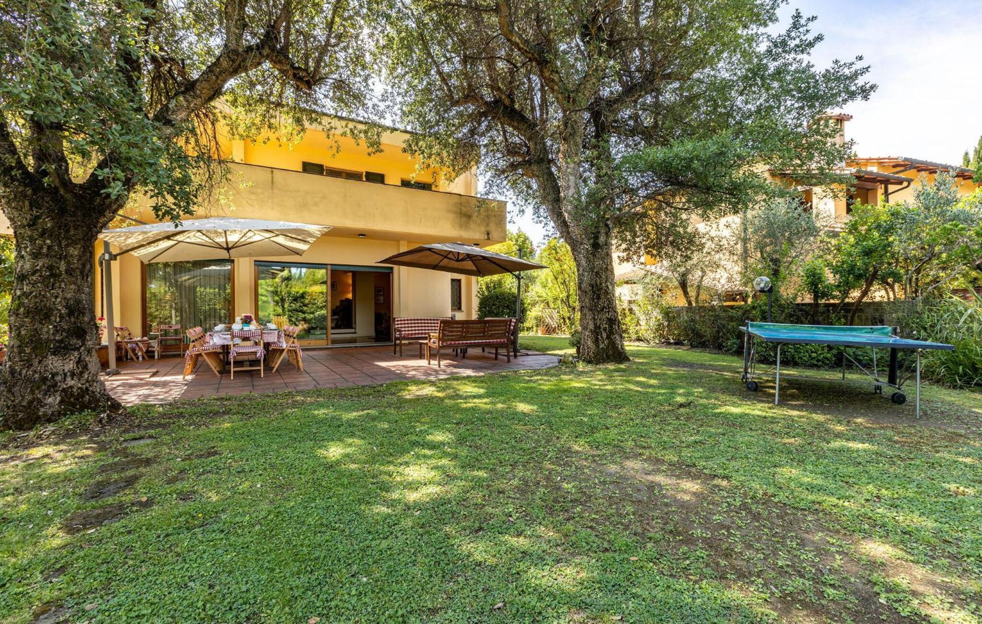 Villa Elena Пиза Екстериор снимка